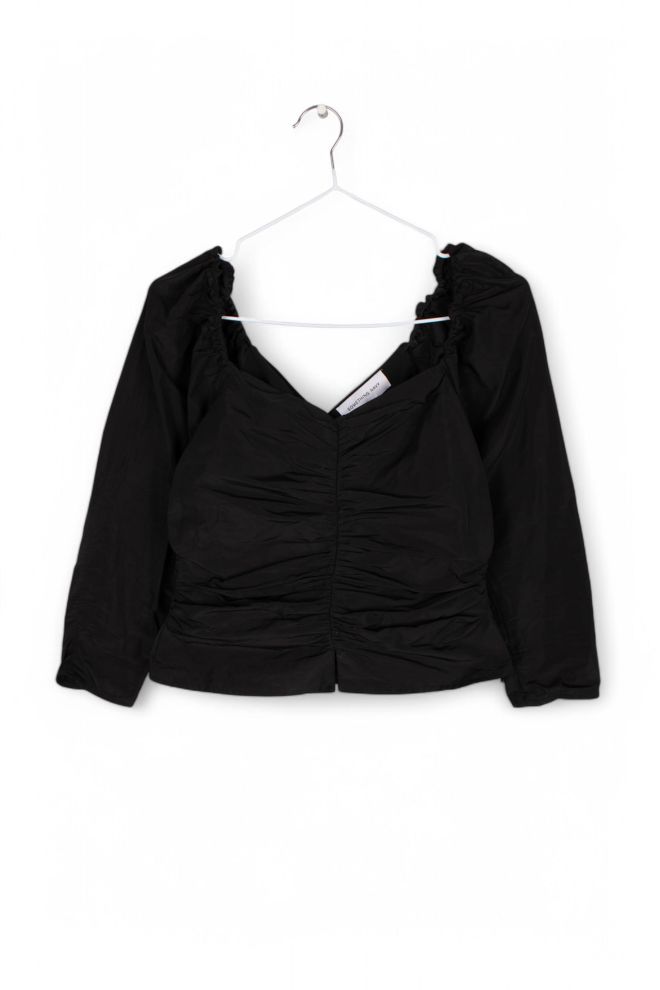 Blusa MARCA INTERNACIONAL