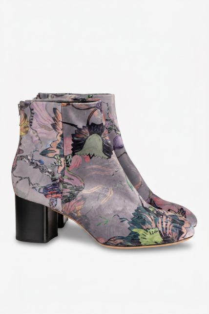 Botas