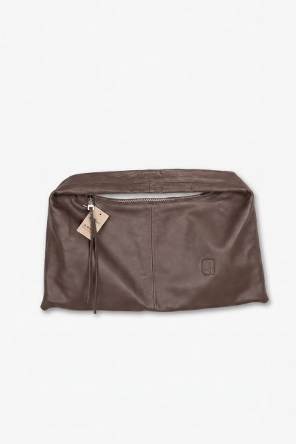 Cartera grande de cuero