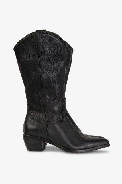 Botas
