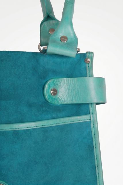 Cartera chica de cuero - Second Image