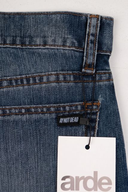 Jean - Second Image