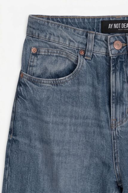 Jean - Second Image