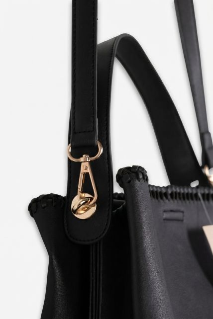 Cartera Chica - Second Image